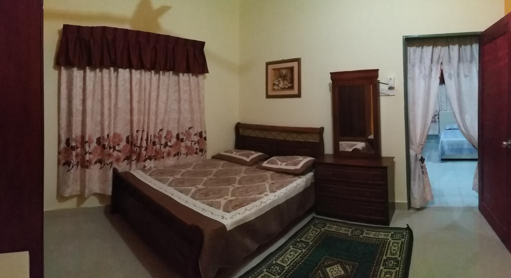 Dhia Irdina Homestay Paya Rewak エクステリア 写真