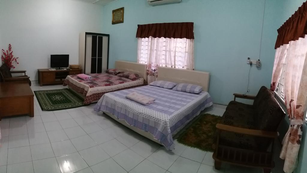 Dhia Irdina Homestay Paya Rewak エクステリア 写真