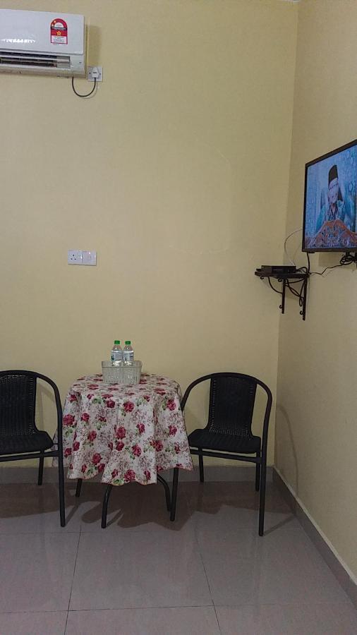 Dhia Irdina Homestay Paya Rewak エクステリア 写真